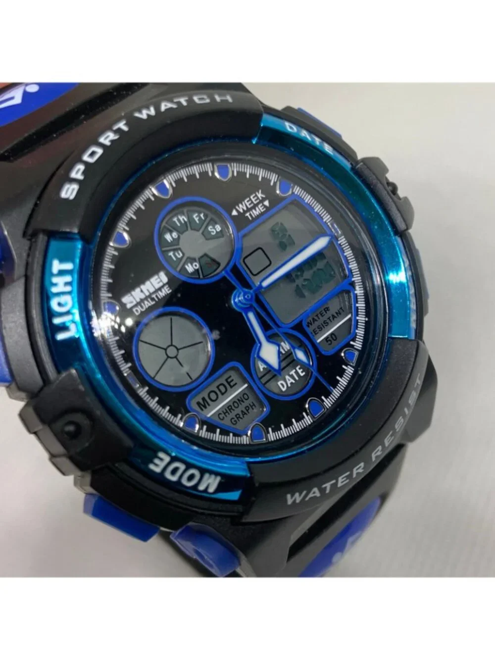 Skmei men’s watch